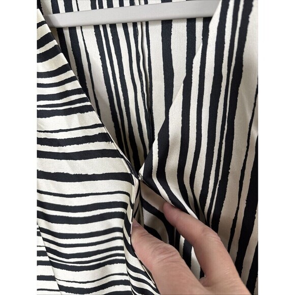 Worthington Black & Cream Soft Cross Front Long Sleeves Career Blouse XL - Picture 6 of 9